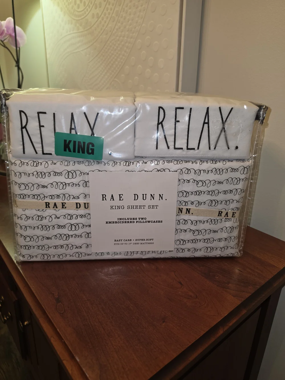 Rae Dunn 'RELAX' King Sheet Set in White with Black Embroidery